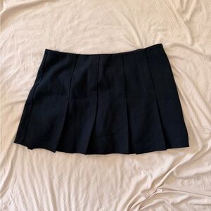 Abercrombie and Fitch Black Pleated Mini Skirt